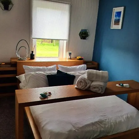 Ferienwohnung The Wee Bunker Barassie Exterior foto
